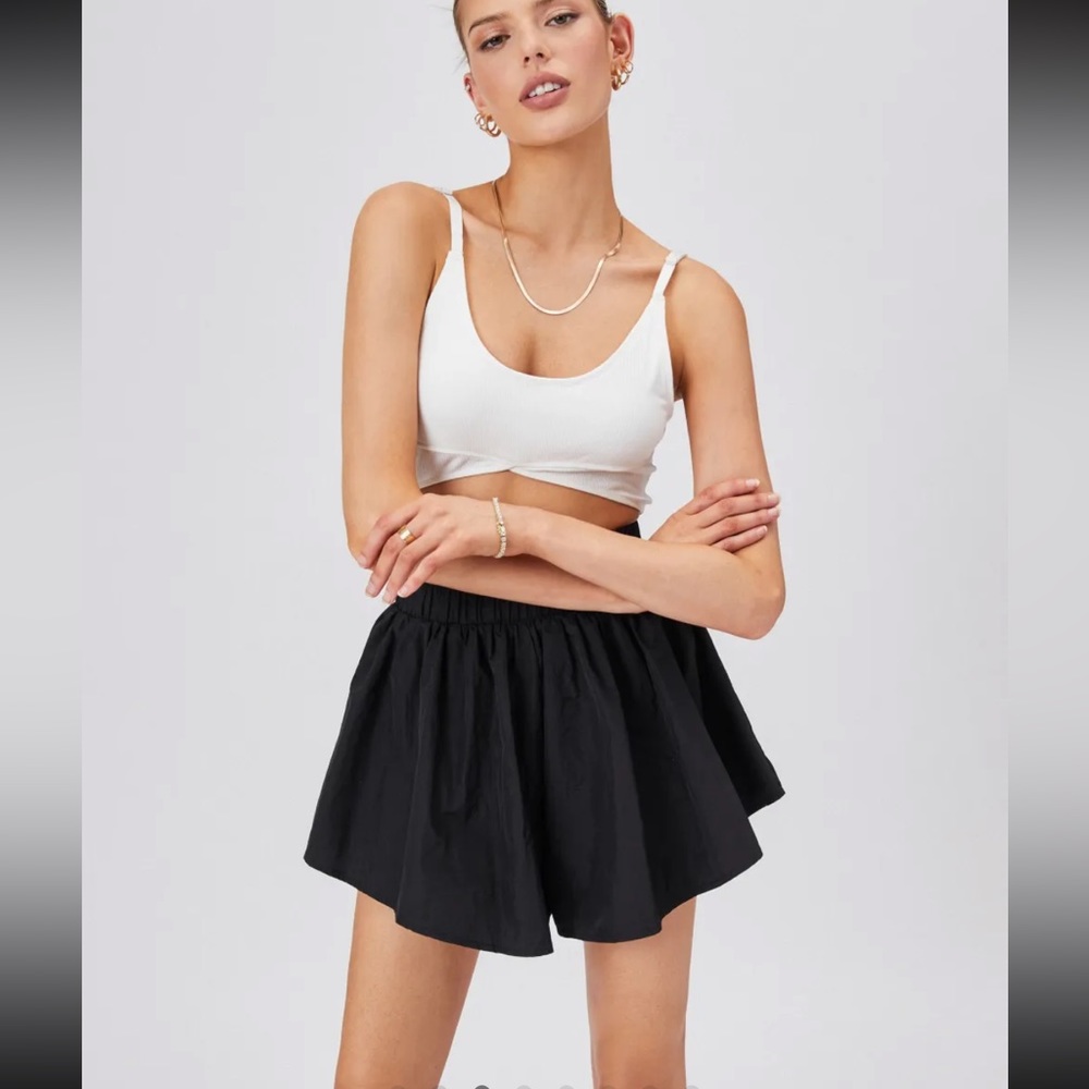 Cider black shorts